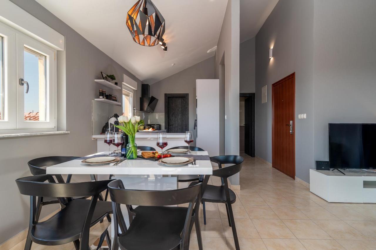 Apartment No. 8 Trogir Zewnętrze zdjęcie
